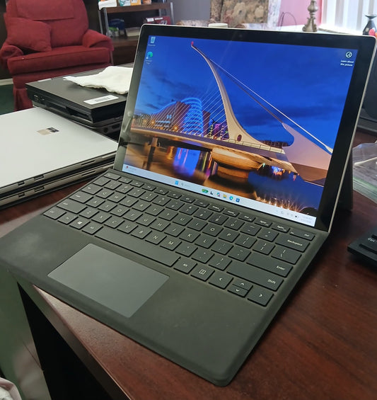 Microsoft Surface Pro 5 LTE Tablet 12.3" i5-7300U 8GB 256GB SSD Windows 11 Pro