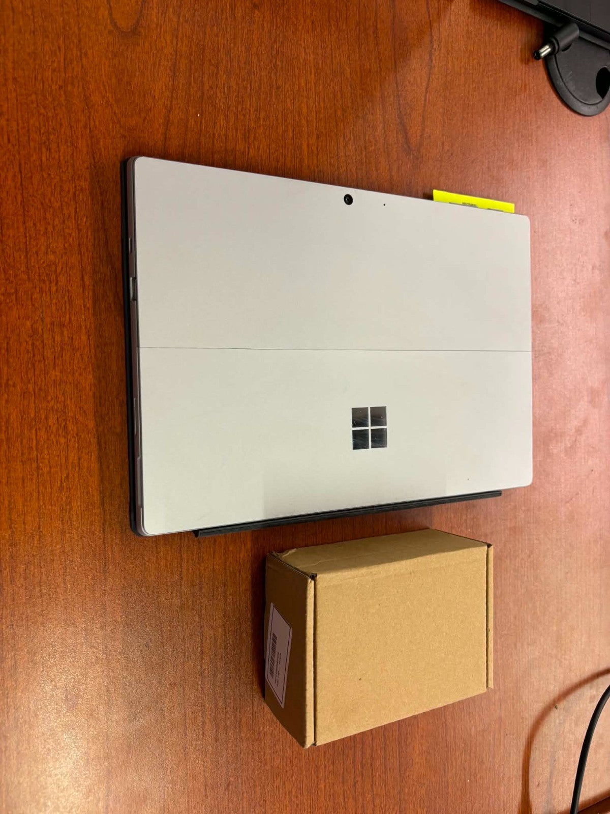 Microsoft Surface Pro 7 Tablet 12.3" i5-1035G4 8GB 256GB SSD Windows 11 Pro